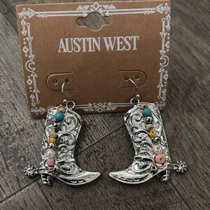 Austin West Cowgirl spurred boots,fish hook earrings, silver tone,beaded accent